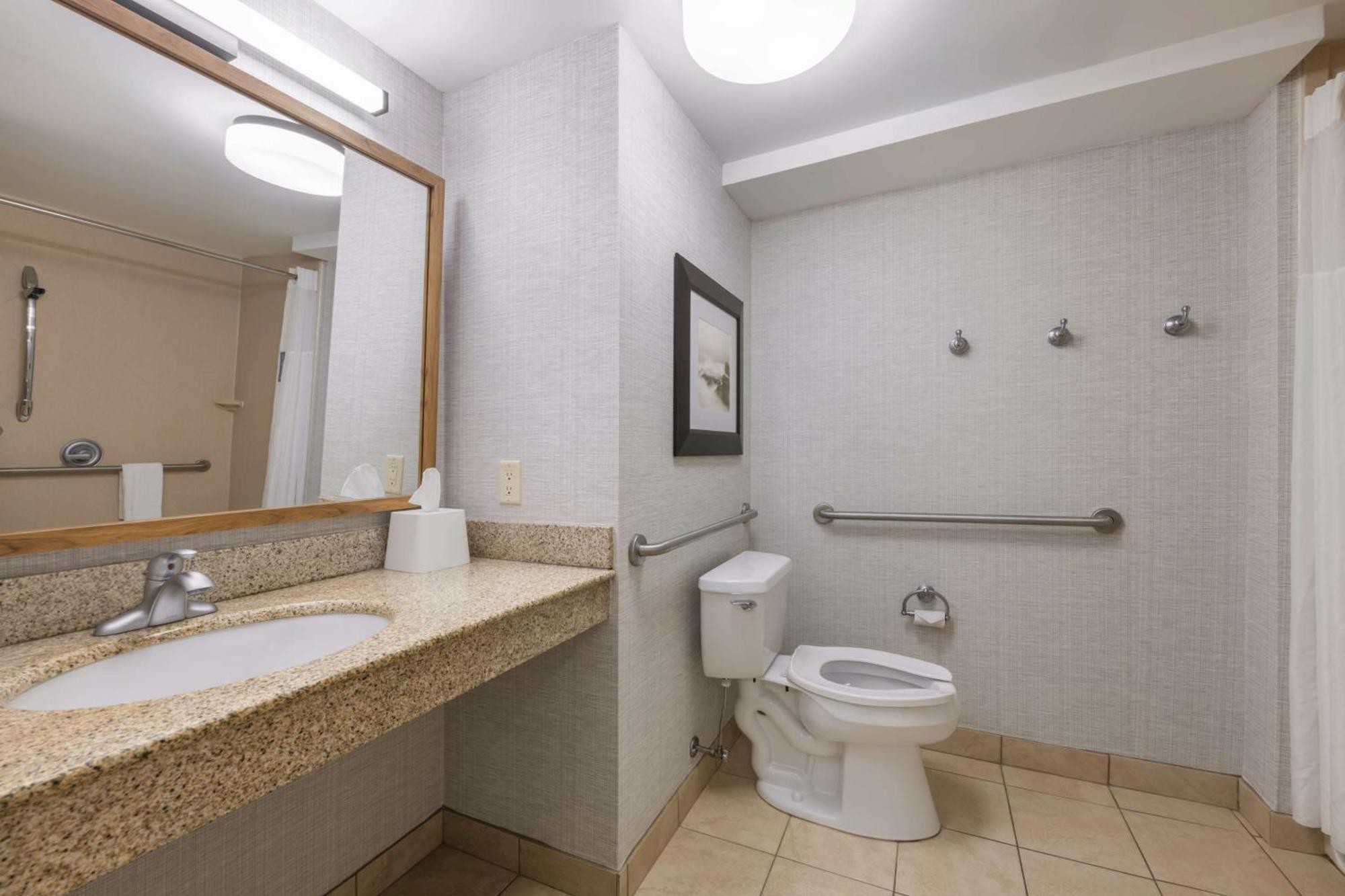 Hampton Inn & Suites By Hilton Moncton Luaran gambar