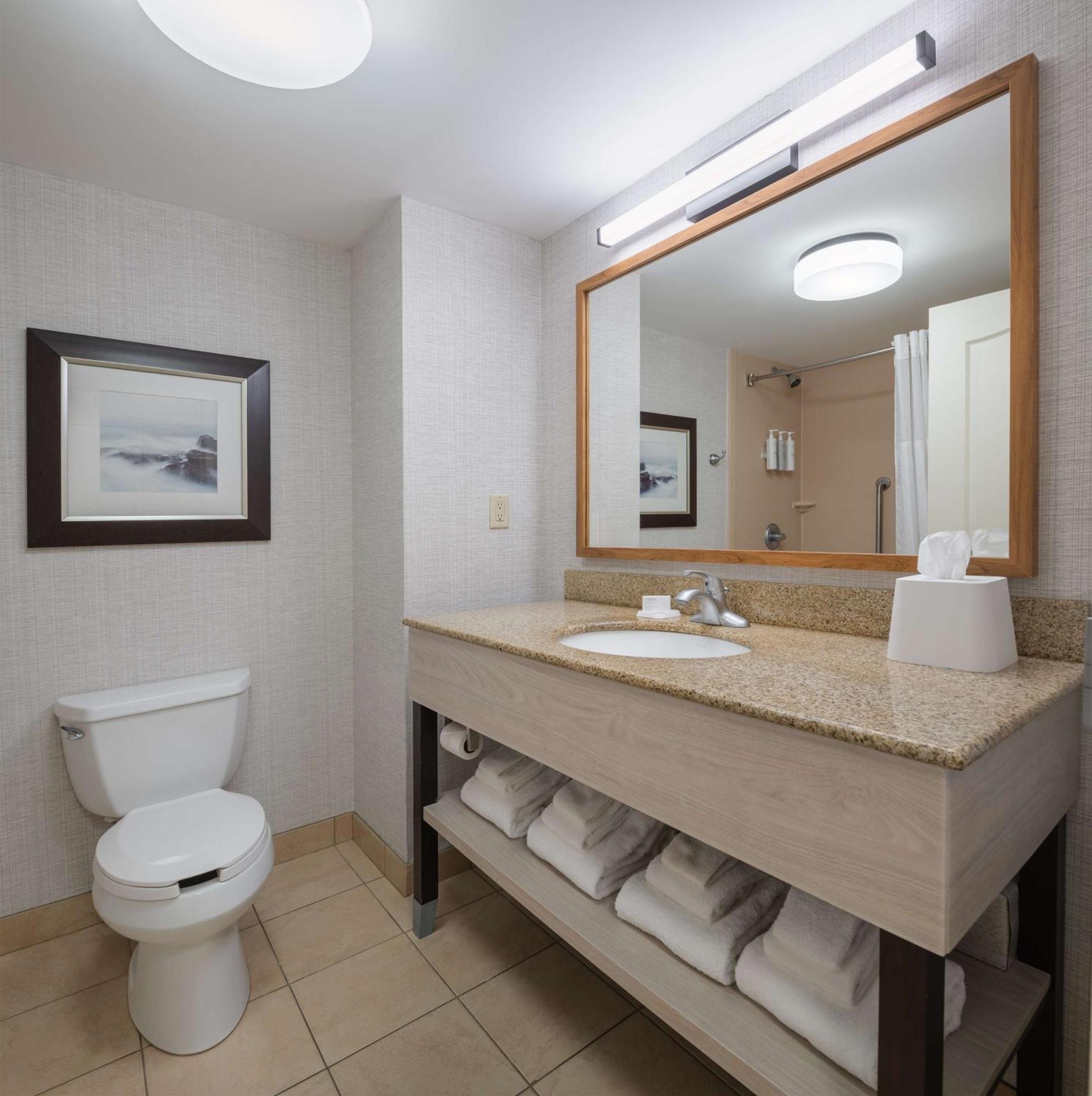 Hampton Inn & Suites By Hilton Moncton Luaran gambar